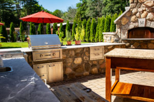 Outdoor Kitchen