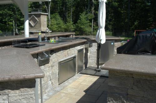 Outdoor Kitchen