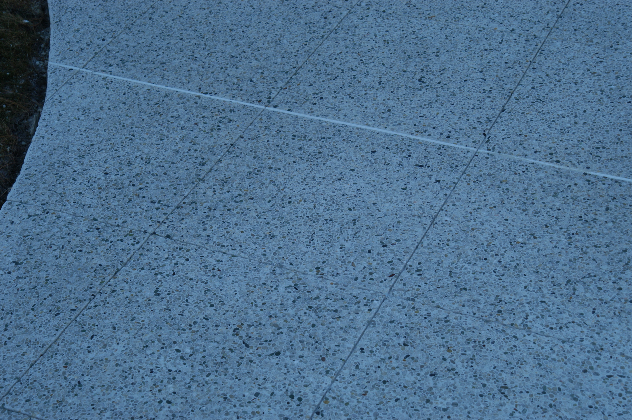 5 Saw Cut Concrete Designs and Patterns for your Hardscape