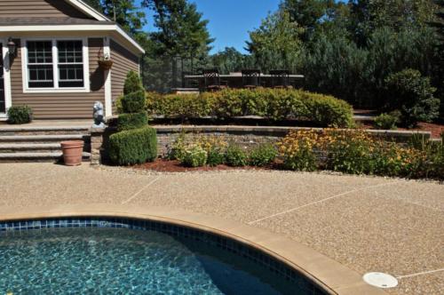 Aggregate Pool Patio with Retaining Wall