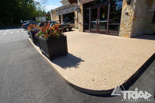 Commercial Work Curb