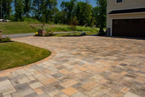 Paver driveway earth tone